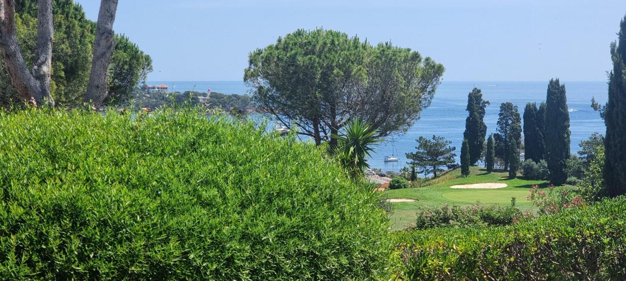Agay Cap Esterel Le Hameau F2 Clim Plein Sud Dernier Etage Magnifique Vue Mer Saint-Raphael  Bagian luar foto