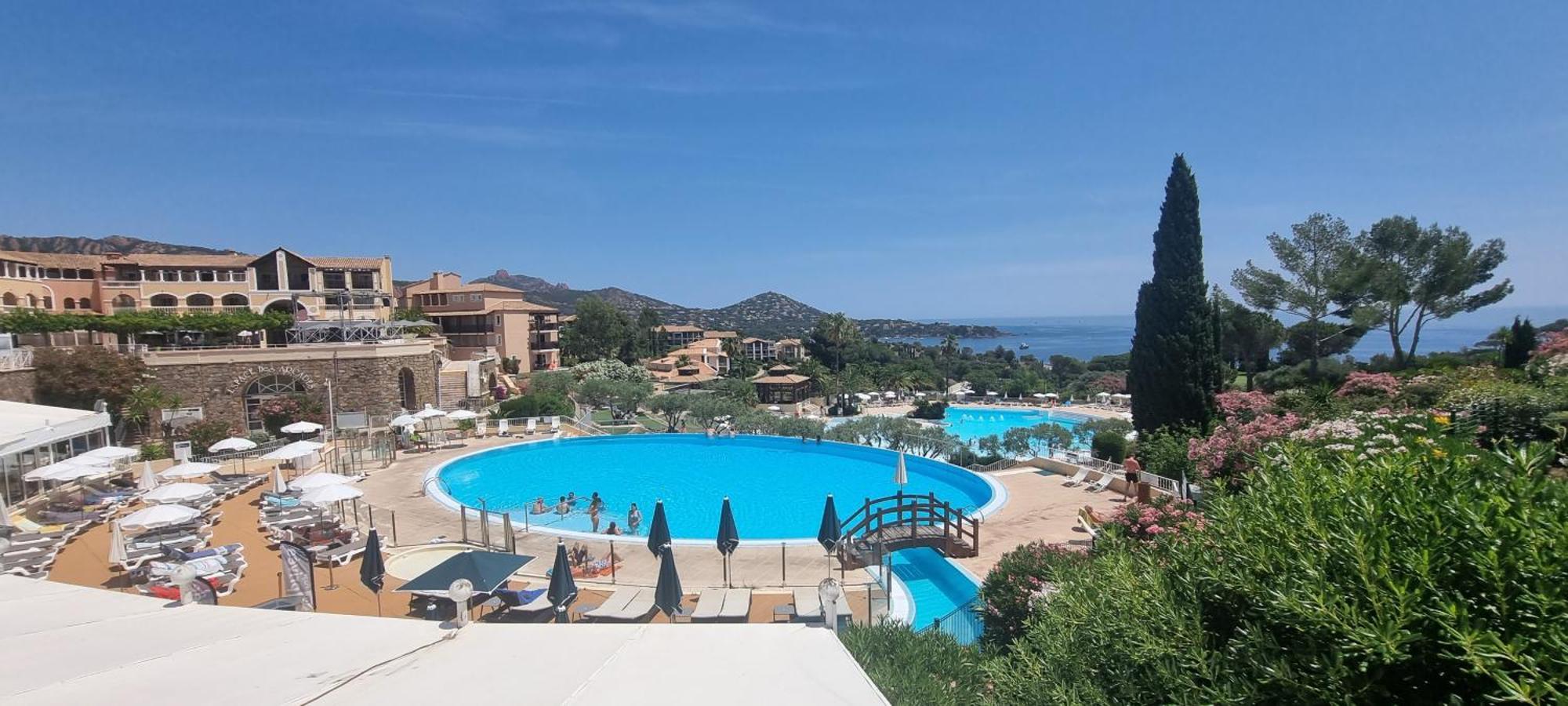 Agay Cap Esterel Le Hameau F2 Clim Plein Sud Dernier Etage Magnifique Vue Mer Saint-Raphael  Bagian luar foto