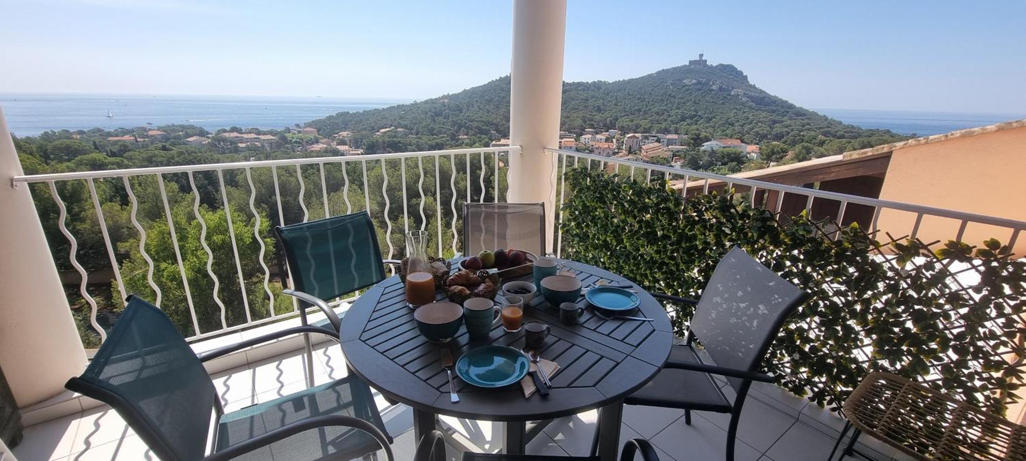 Agay Cap Esterel Le Hameau F2 Clim Plein Sud Dernier Etage Magnifique Vue Mer Saint-Raphael  Bagian luar foto